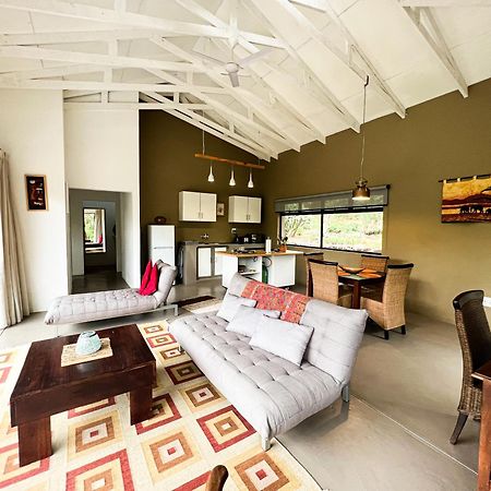 Ukuthula Cottages Kampersrus AH 外观 照片